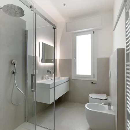 Fully Furnished 1 Apartment *